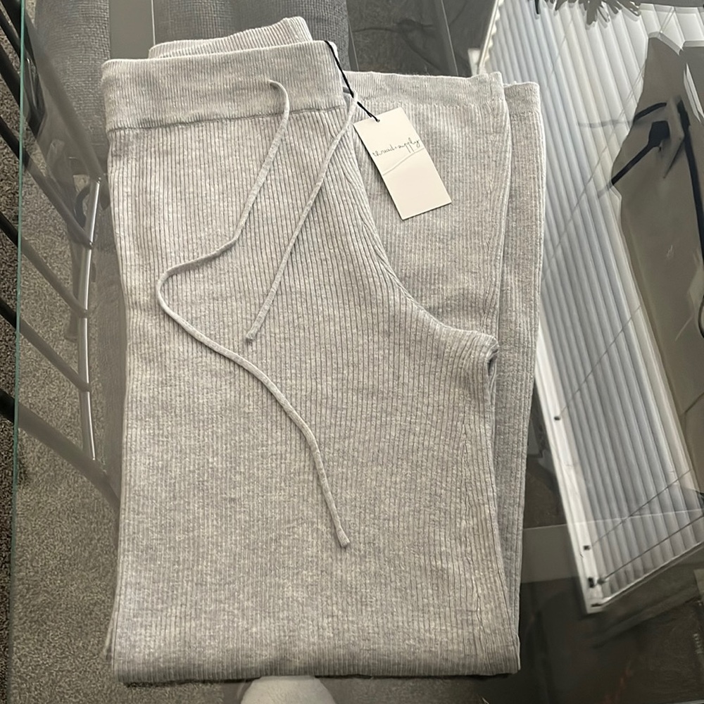 Wide leg , knitted pants